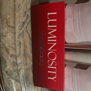 Luminosity Trend Beauty Palette